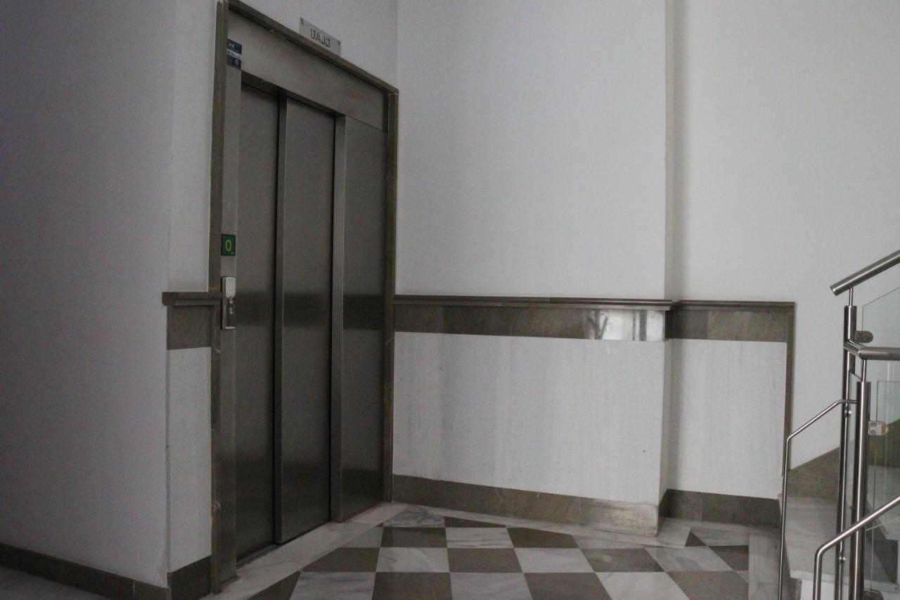 Apartamento Céntrico Piso 4 Al Lado Del Jardín Botánico Granada
